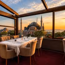 Een foto van restaurant 360 Panorama Rooftop Restaurant