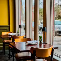 Una foto del restaurante Ava's Pizzeria & Wine Bar - Cambridge