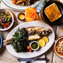 Foto von The Greek Bar Restaurant