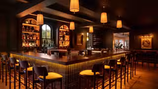 A photo of Jules restaurant