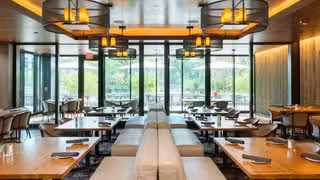 Una foto del restaurante The Continental at Ford House