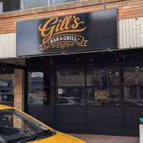 Foto von Gill's Bar and Grill Restaurant