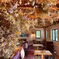 Una foto del restaurante The Lodge at Dawn Ranch