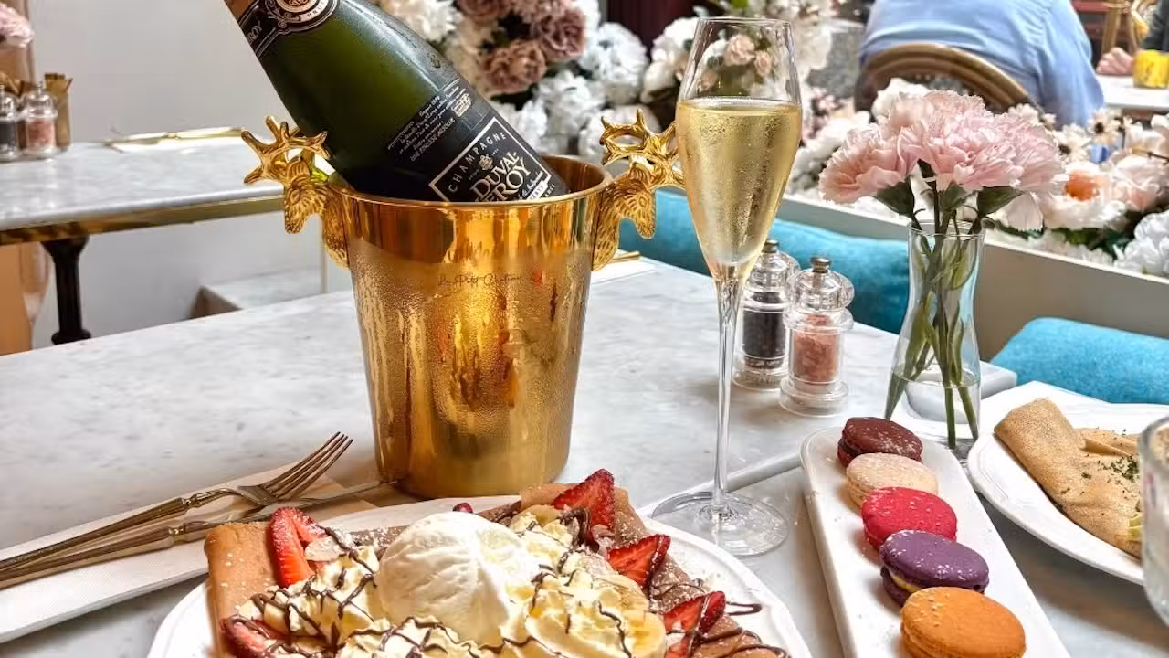Eten - Le Petit Chateau, Melbourne, AU-VIC