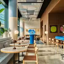 lazuli bar & kitchenの写真