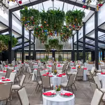 Una foto del restaurante The Secret Garden at The Brook