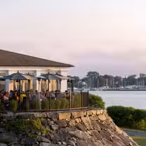 Foto von Boat House Waterfront Dining Restaurant