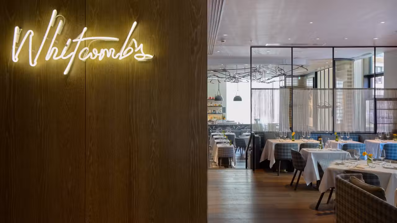 Innen - Whitcomb's, London, ENG