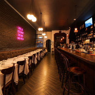 Tutto Bene - Woodfired Pizzeria & Wine Bar