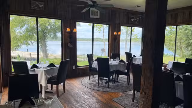 Una foto del restaurante Mill Pond Steakhouse