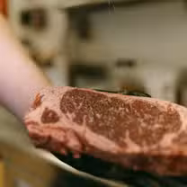 Foto von Domellie's American Steakhouse Restaurant