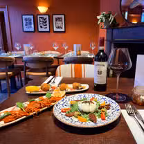 Una foto del restaurante Amavi Mediterranean Brasserie