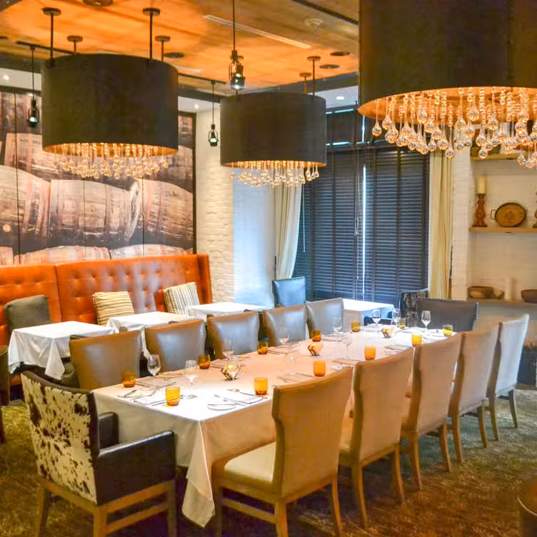 Binnenkant - 1700° Steakhouse, Harrisburg, PA