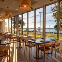 A photo of Vivo Bar & Table restaurant
