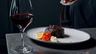 Una foto del restaurante Blacksmith Bar and Grill