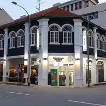 Foto von J Bistro @ 45 Syed Alwi Restaurant