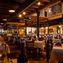 Foto von Bullvino's Churrascaria St. Paul Restaurant