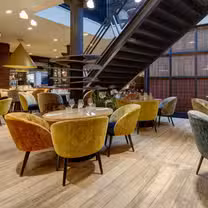 A photo of L'Apostrophe restaurant