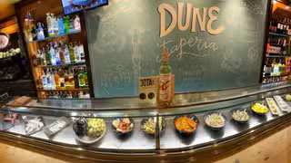 Foto von Dune Tapería Restaurant