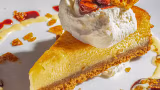 Cooper's Hawk Winery & Restaurant - Woodbridge, VAの写真