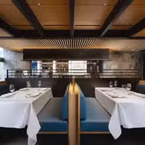 Foto von Luke's Alpine Club Restaurant