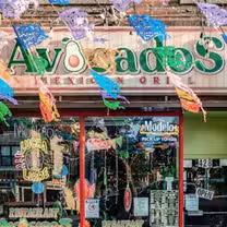 Una foto del restaurante Avocados Mexican Grill