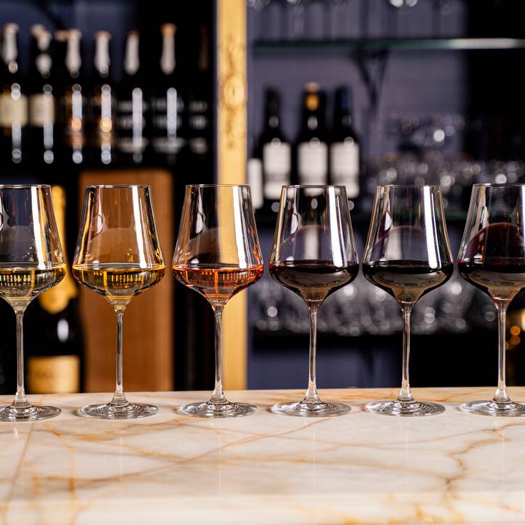 Photo 1 of 4: Saison Wine Bar et Salon