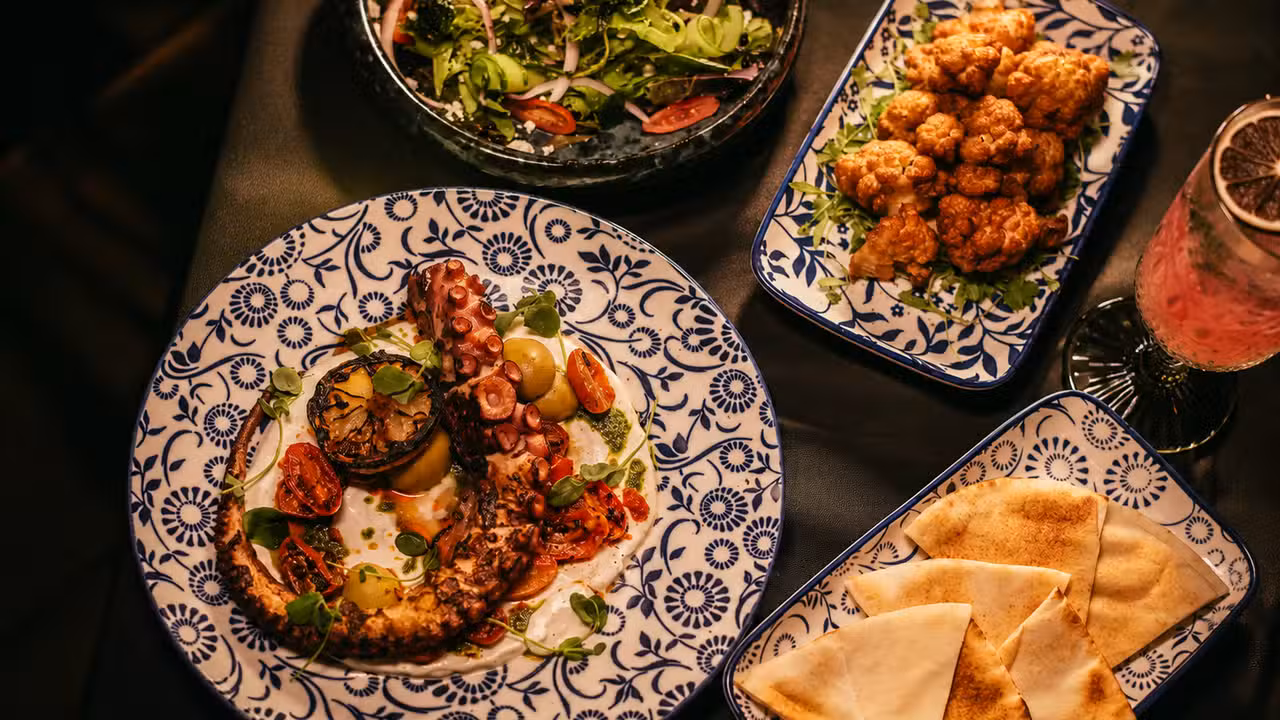 Comida - Serpent & Stone, San Diego, CA