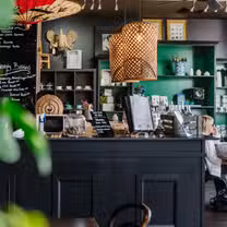 Foto von The Silva Spoon Restaurant