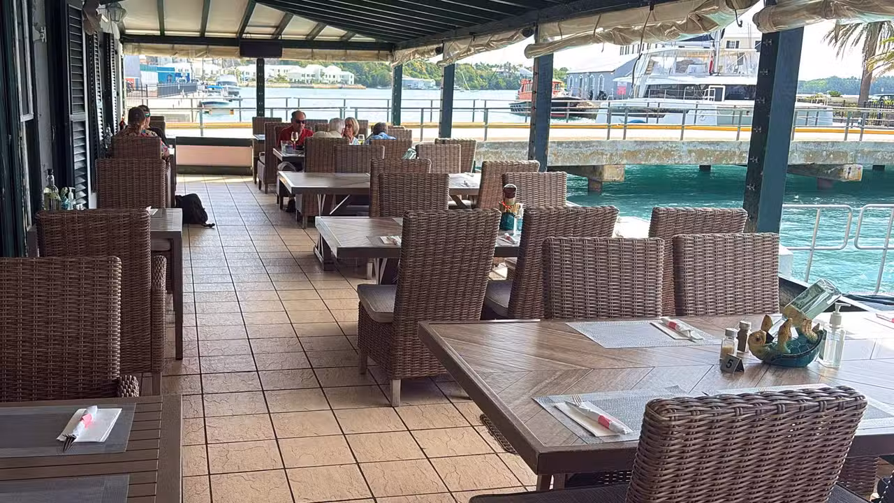 White Horse Pub & Restaurant Waterfront Patio - White Horse Pub & Restaurant, St.George's, St. George's Parish