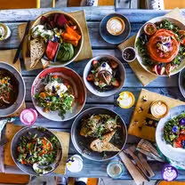 A photo of Basket Brothers restaurant