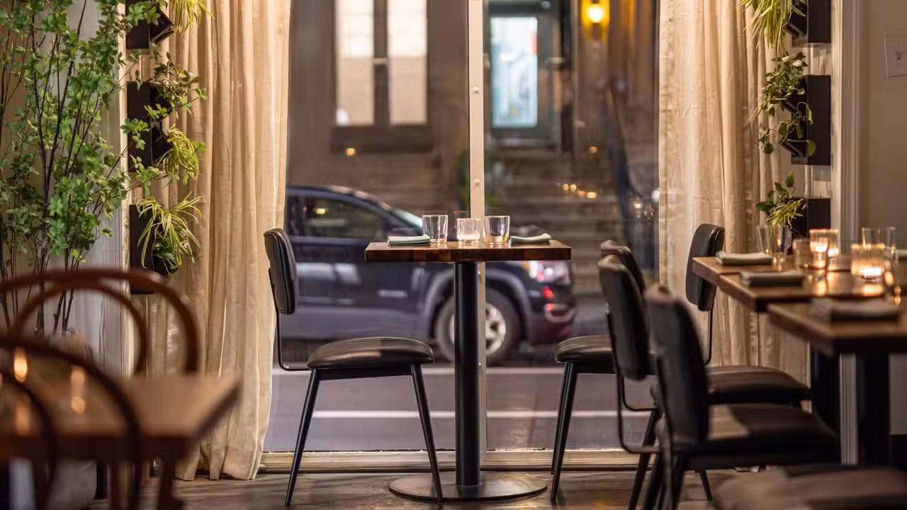 Binnenkant - Carolyn's Modern Vietnamese, Philadelphia, PA