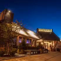 Foto von Tuckers Tavern Restaurant