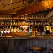 Een foto van restaurant Th'Owd Tithe Barn