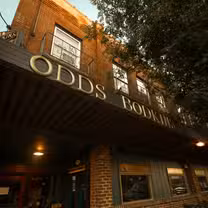 Foto von Odds Bodkins Restaurant