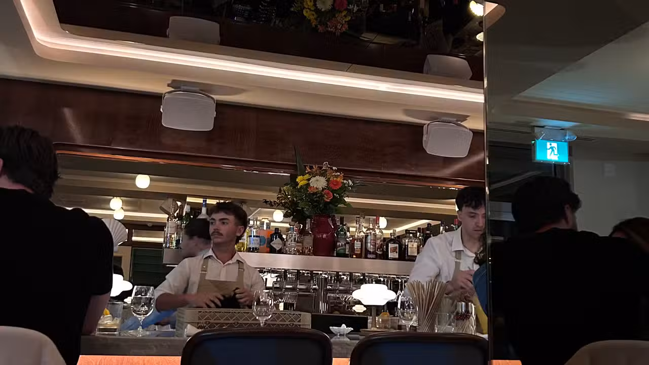 Binnenkant - Caravelle, Beloeil, QC