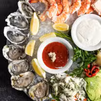 A photo of Hugo's Frog Bar & Fish House - Naperville restaurant