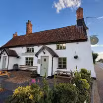 Una foto del restaurante The Bell, Wortwell