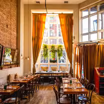 Satis Bistro - Jersey Cityの写真