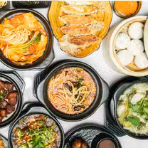 Een foto van restaurant The Triad Cauldron – Dumplings & Bao, Norbreck Parade, 伦敦英国