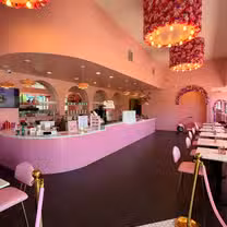 Foto von Pink Rose - Hillcrest Restaurant