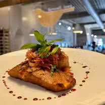Foto von Prairie Canary Restaurant & Bar Restaurant