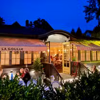 Una foto del restaurante La Goulue Sur Mer