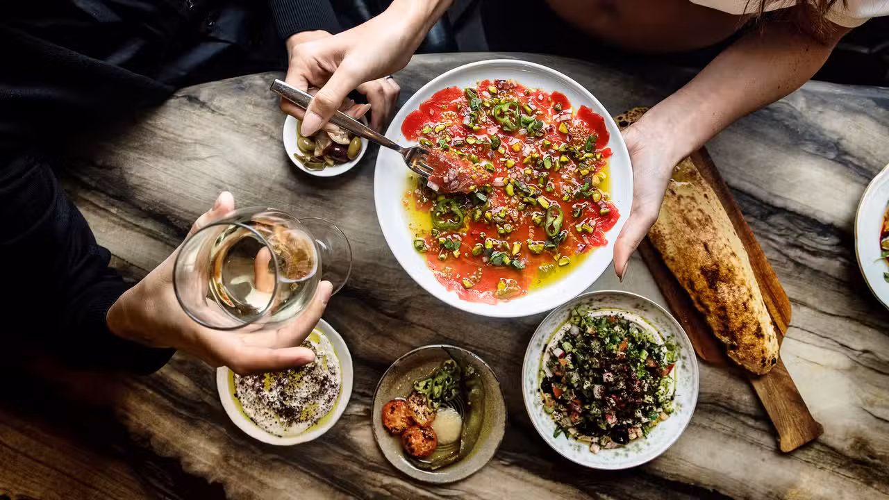 Eten - Bustan, New York, NY