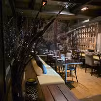 Una foto del restaurante Herd Bar and Grill