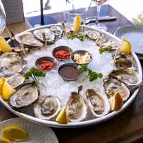 A photo of Salt Seafood & Oyster Bar restaurant