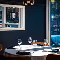 A photo of Simcoe Tavern restaurant