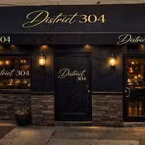 Una foto del restaurante District 304