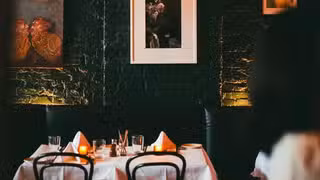 A photo of Wright's Tavern restaurant