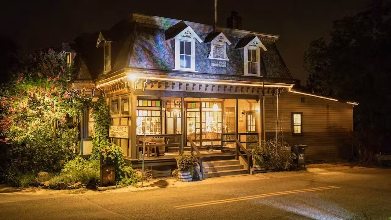 Buitenkant - Birchrunville Store Café, Chester Springs, PA